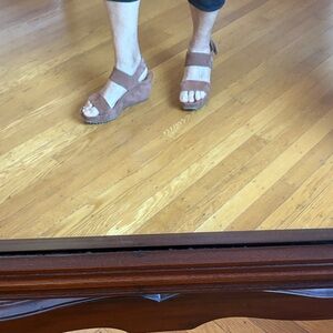 Pedro Garcia Women’s Suede Wedge Sandals in Lightweight Brown, size 8 US